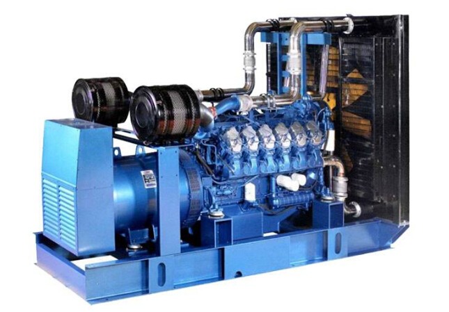 麻阳康明斯30kw小型柴油二手发电机组 麻阳康明斯30kw小型柴油二手发电机组